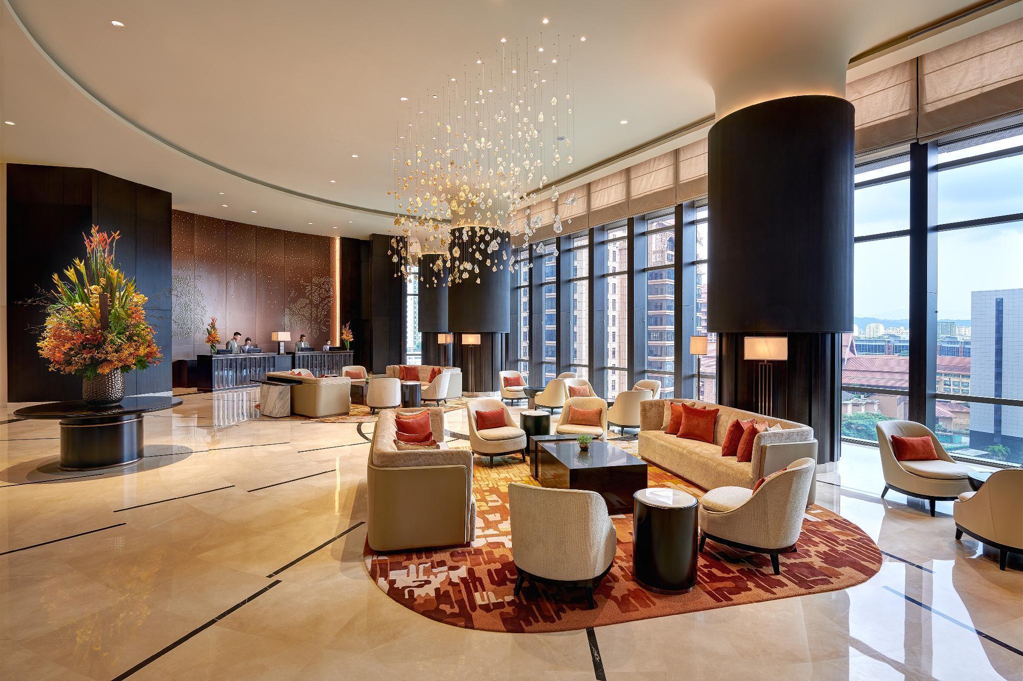 Pavilion Hotel Kuala Lumpur Managed By Banyan Tree Zewnętrze zdjęcie The lobby of the hotel