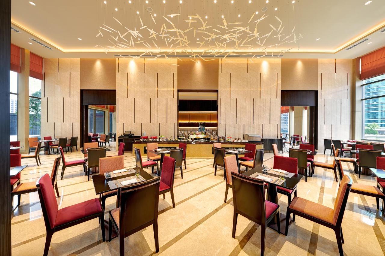 Pavilion Hotel Kuala Lumpur Managed By Banyan Tree Zewnętrze zdjęcie The restaurant
